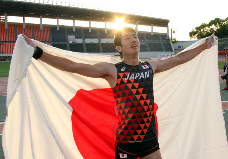 男子棒高跳は、尾崎駿翔（日本体育大）が自己新記録で金メダル獲得！
