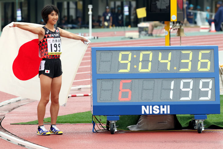 女子3000mで田中希実選手が大会新記録で優勝！