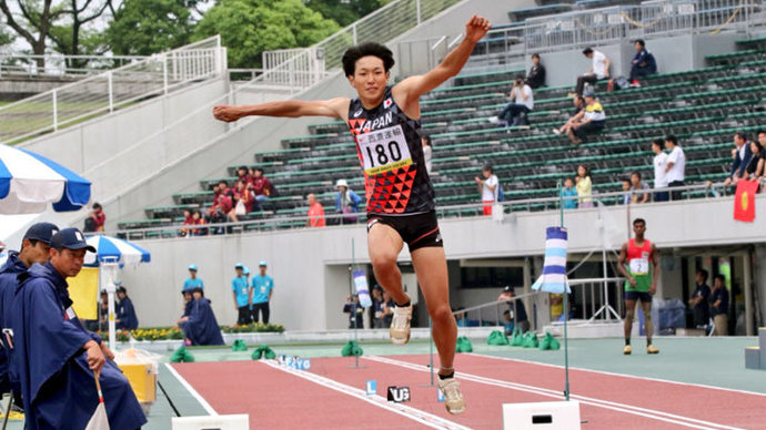 男子三段跳で3位入賞の泉谷駿介選手の跳躍