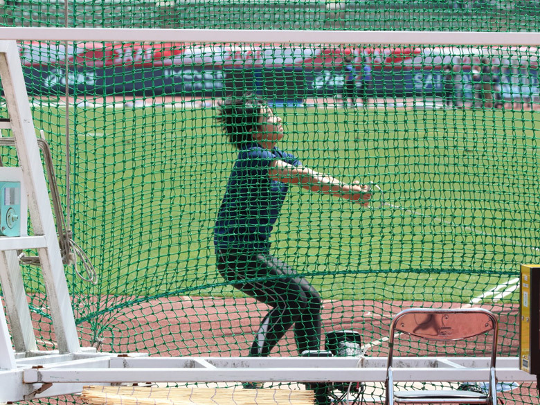 女子ハンマー投げ決勝がスタート！