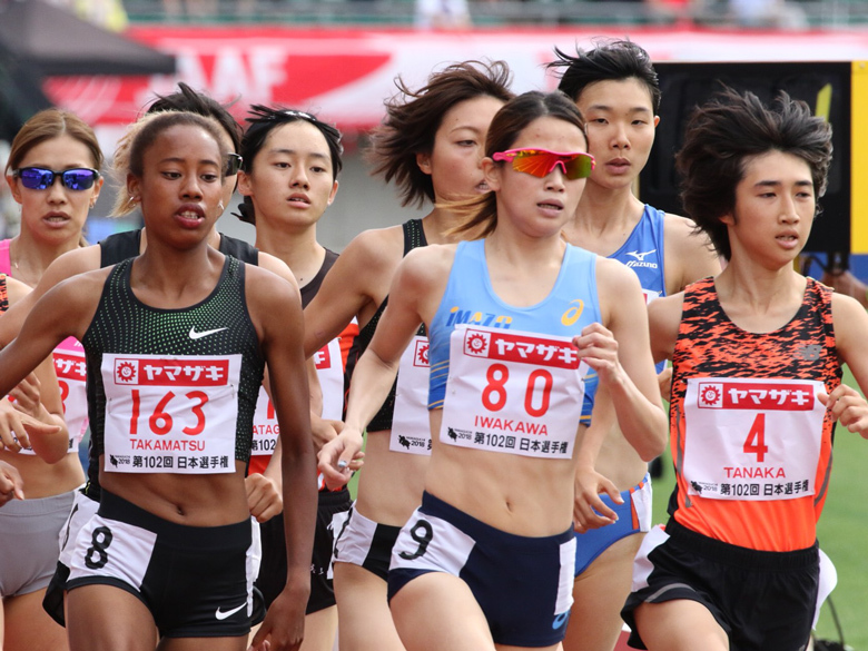 女子1500mの予選スタート！