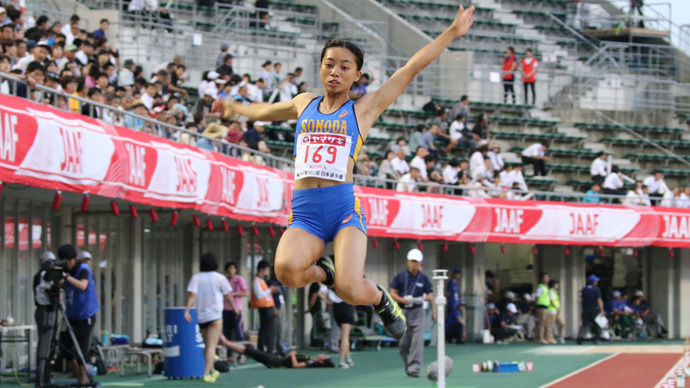 優勝は高校生の高良彩花！