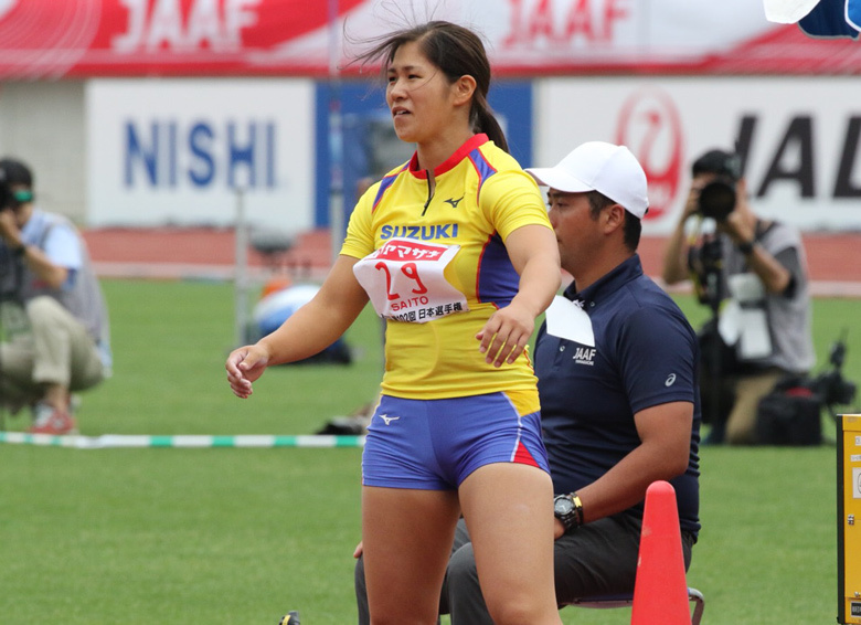 斉藤真理菜が女子やり投を制する！