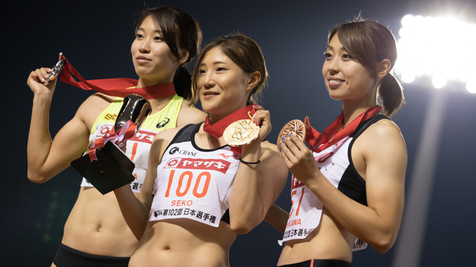 女子100mの表彰式！