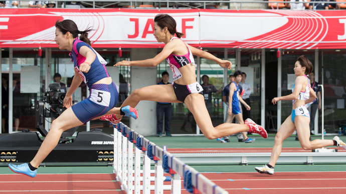 女子400mHのレースの様子！