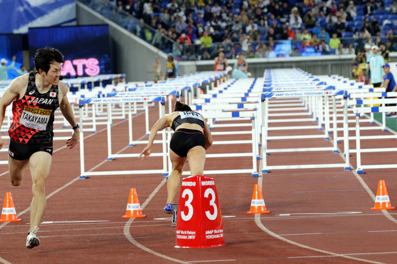 【世界リレー横浜】注目の男女混合シャトルハードルリレーが始まる！