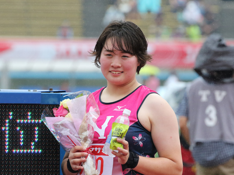 女子やり投を制したのは北口榛花選手！