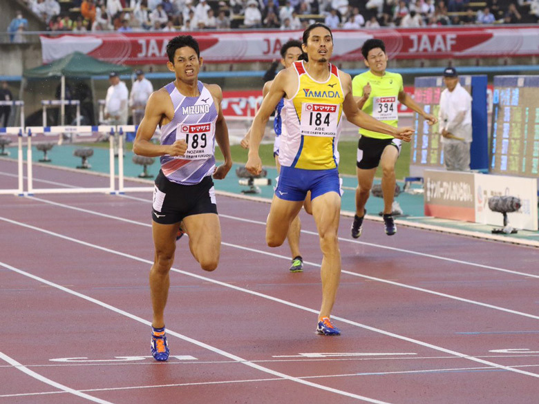 野澤が安部を抑えて1位でフィニッシュ！