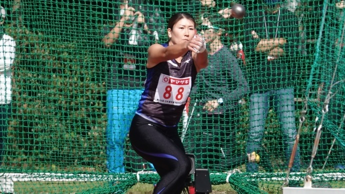 優勝は64m84を記録した渡邊茜【女子ハンマー投】