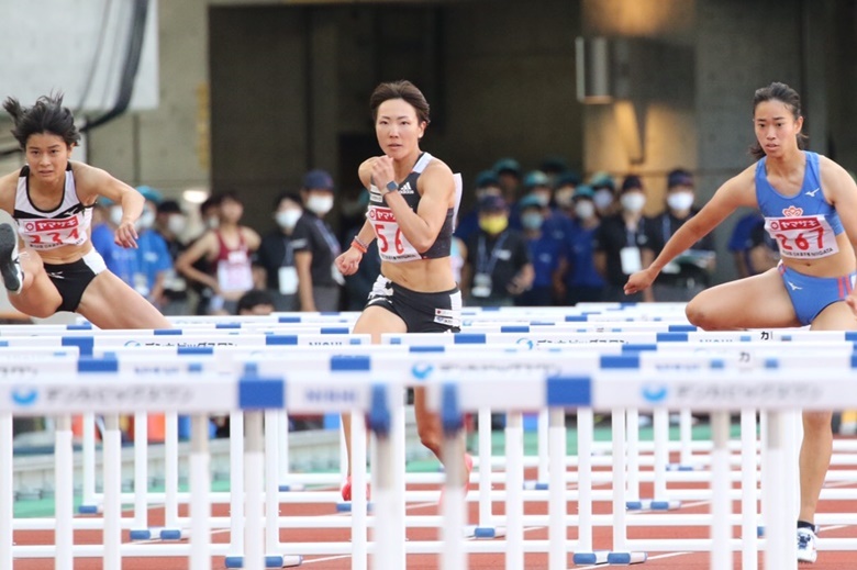寺田明日香は1着で予選通過【女子100mH】