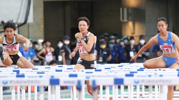 寺田明日香は1着で予選通過【女子100mH】