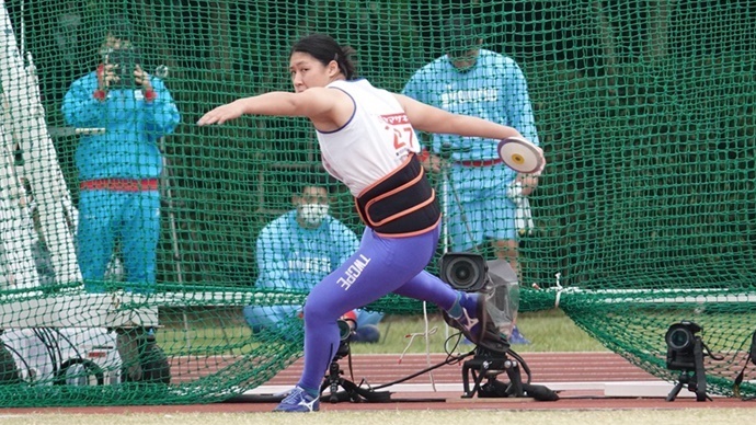 U20日本記録を更新して齋藤真希が2年ぶりの優勝【女子円盤投】