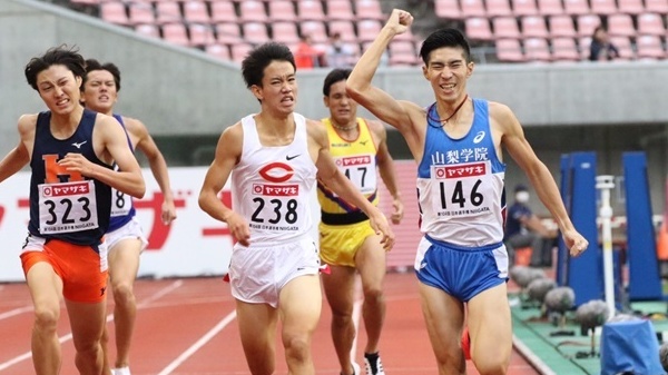 瀬戸口大地が直線勝負を制して初優勝【男子800m】