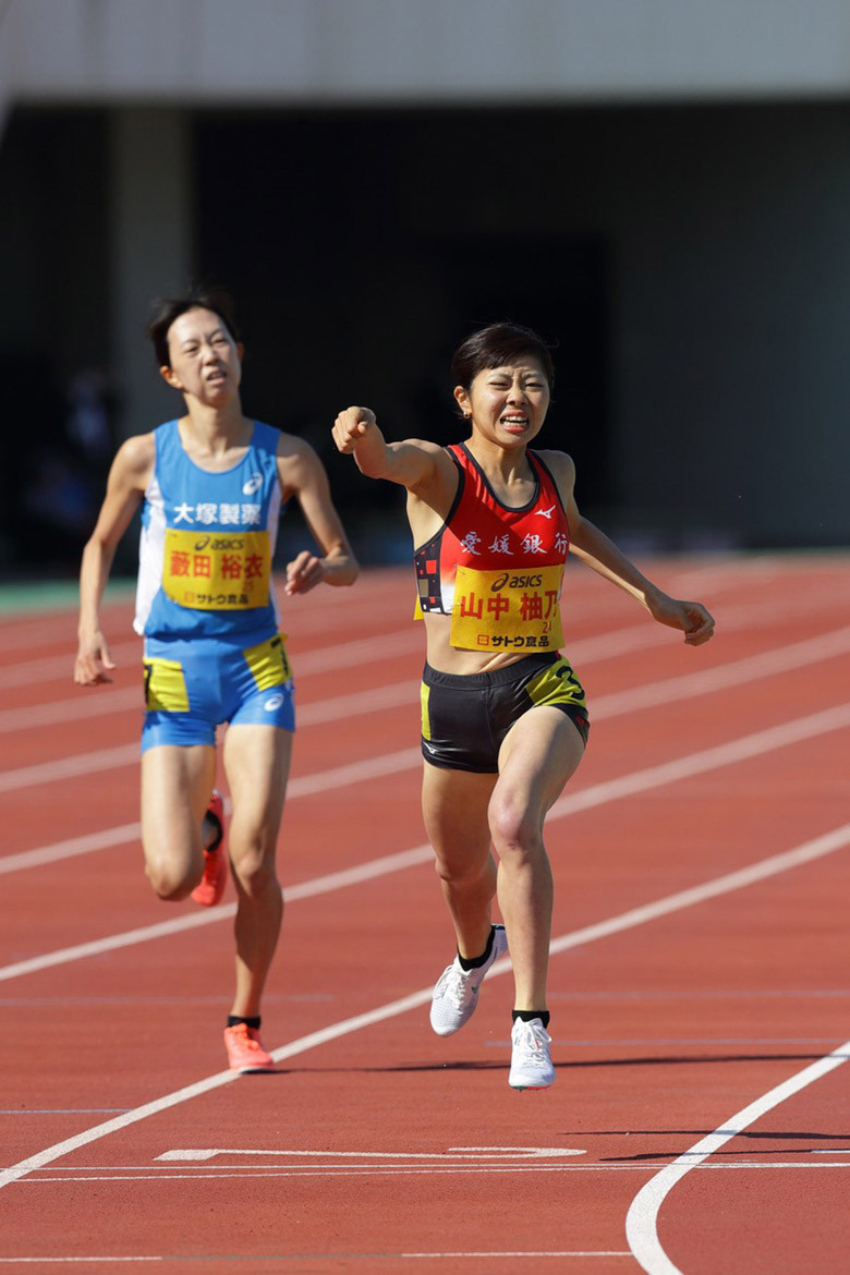 【サトウ食品日本GPシリーズ兵庫大会】兵庫リレ－カ－ニバル：女子2000SCは山中柚乃がトップでゴール