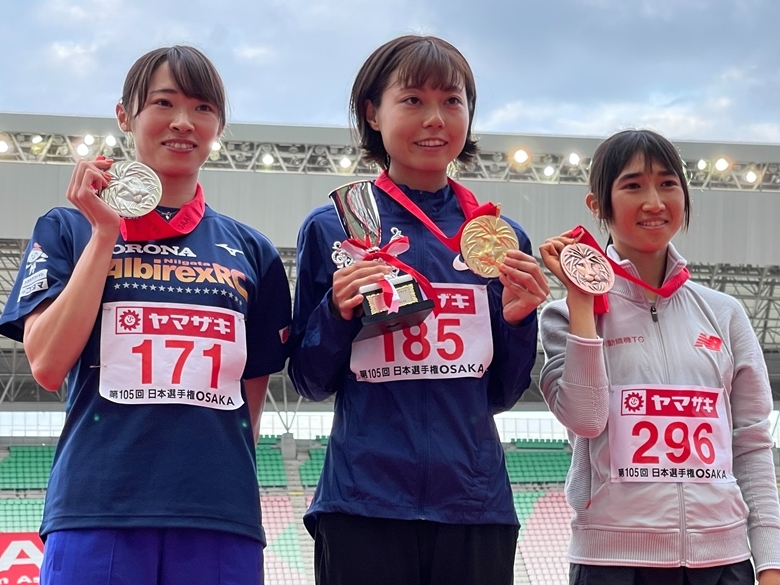 【女子800m】表彰式