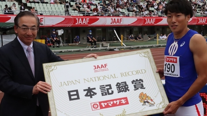 日本新記録を樹立した泉谷【男子110mH】