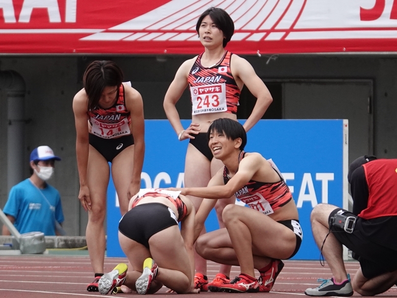 残念ながらタイムに届かなかった女子4×400mリレー