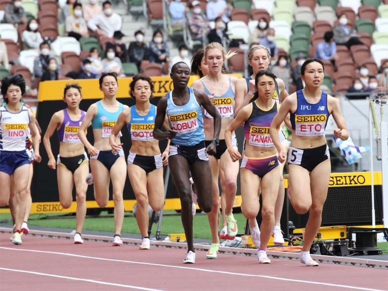 【セイコーゴールデングランプリ2022】女子1500m、トラックを走る選手たち