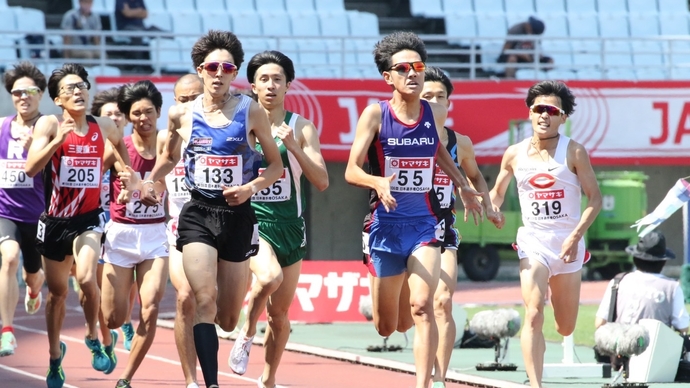 森田佳祐が予選1組トップで決勝進出【男子1500m】