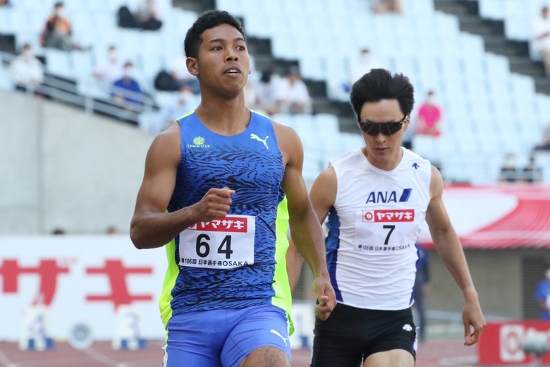 盤石の走りでサニブラウン アブデルハキームが予選5組トップ通過【男子100m】