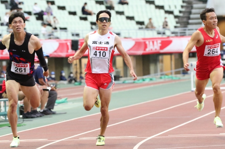 岸本鷹幸が予選2組1位で明日の決勝へ【男子400ｍH】