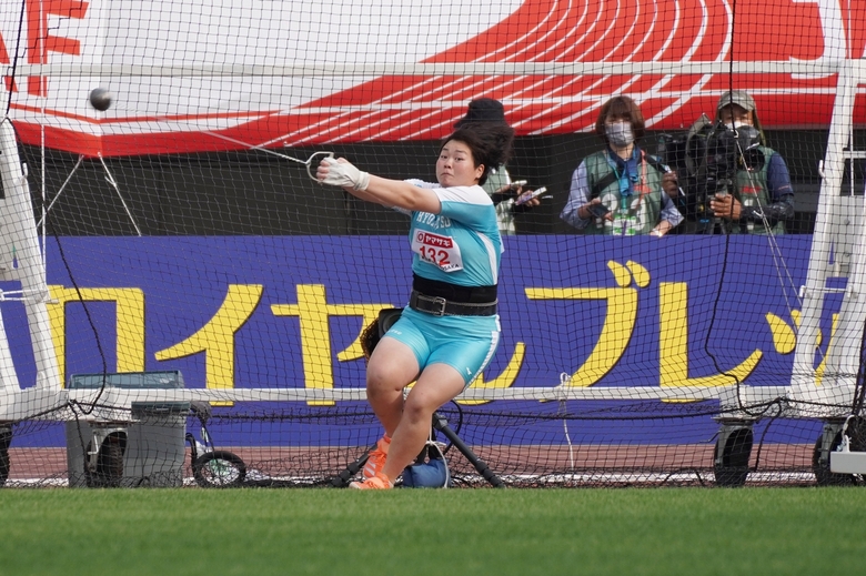 最終投てきで逆転！勝冶玲海が初優勝！【女子ハンマー投】