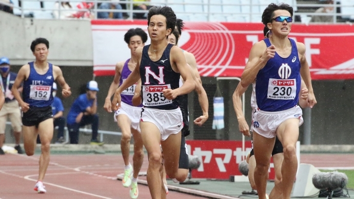 自己ベストをマークした石元潤樹が予選3組を1位で通過【男子800ｍ】