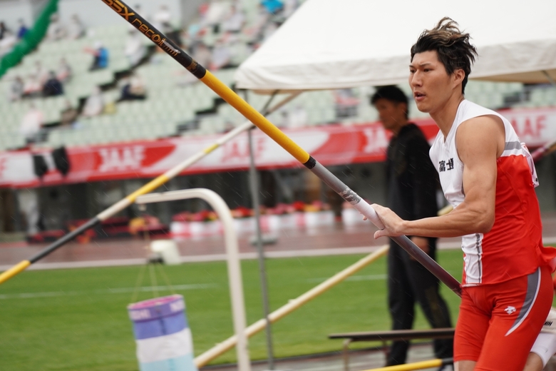 江島雅紀が2年ぶり3回目の優勝！【男子棒高跳】