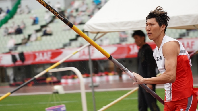 江島雅紀が2年ぶり3回目の優勝！【男子棒高跳】