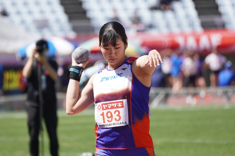 最終投てきで大逆転！郡菜々佳が円盤投と2冠達成！【女子砲丸投】