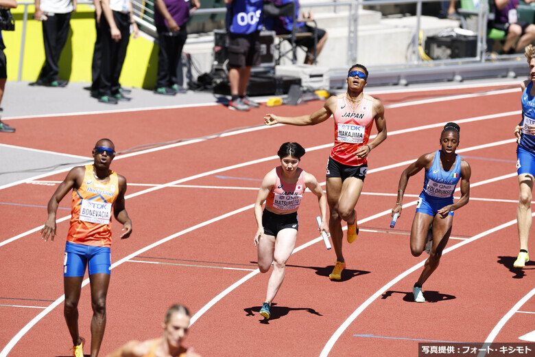 【オレゴン世界選手権】1走・中島佑気ジョセフ→2走・松本奈菜子／混合4x400mリレー予選