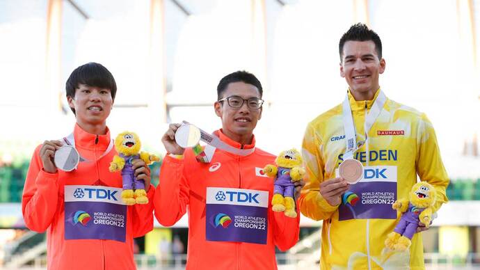 【オレゴン世界選手権】男子20km競歩表彰式／1位山西利和＆2位池田向希