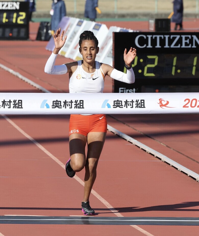 【マラソン日本一が決まる！JMCシリーズ】第42回大阪国際女子マラソン　優勝ヘヴン・ハイル・デッセ（エチオピア）