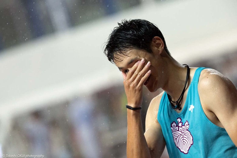 【第107回日本選手権】男子200m　悲願の初優勝を果たし、涙を流す鵜澤飛羽（筑波大）