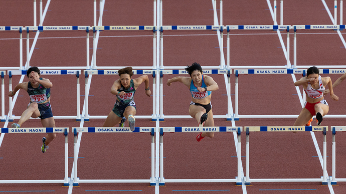 【第107回日本選手権】女子100mH　横一線で並ぶ選手たち