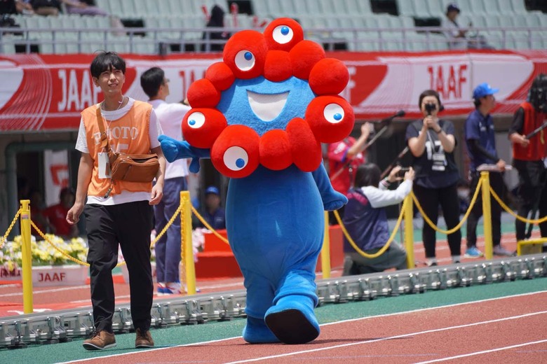 【第107回日本選手権】キャラクター50m　ミャクミャクも応援に駆けつけました