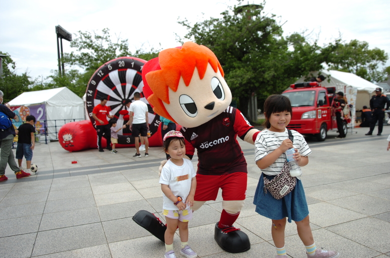 【第107回日本選手権】NTTドコモハリケーンズ大阪のマスコット『レッドハリー』も駆けつけました！