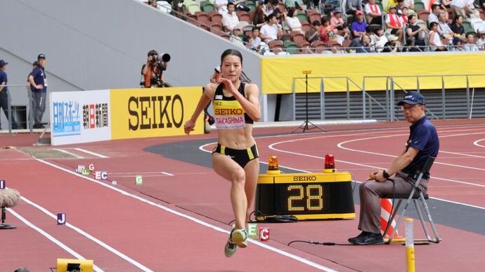 【セイコーGGP】女子 三段跳： 久しぶりの国立競技場で優勝を飾った高島真織子（九電工）