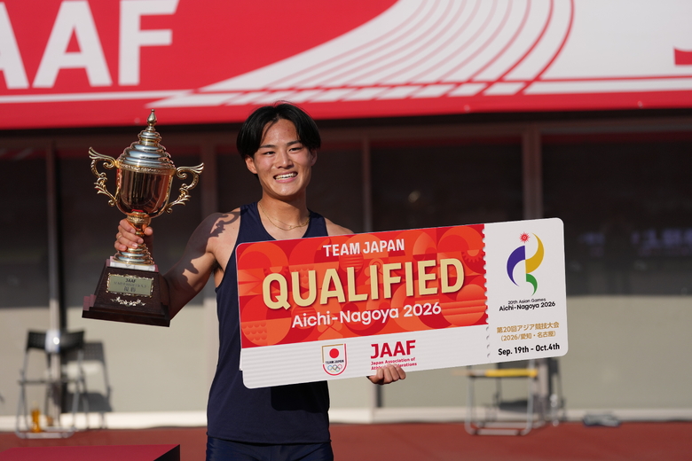 【第110回日本選手権】男子三段跳 決勝:アジア大会内定を決めて、笑顔で表彰に臨む宮尾真仁