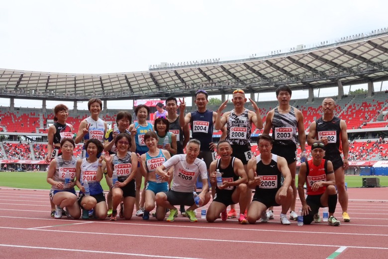 【第110回日本選手権】男子・女子マスターズ100m:集合写真
