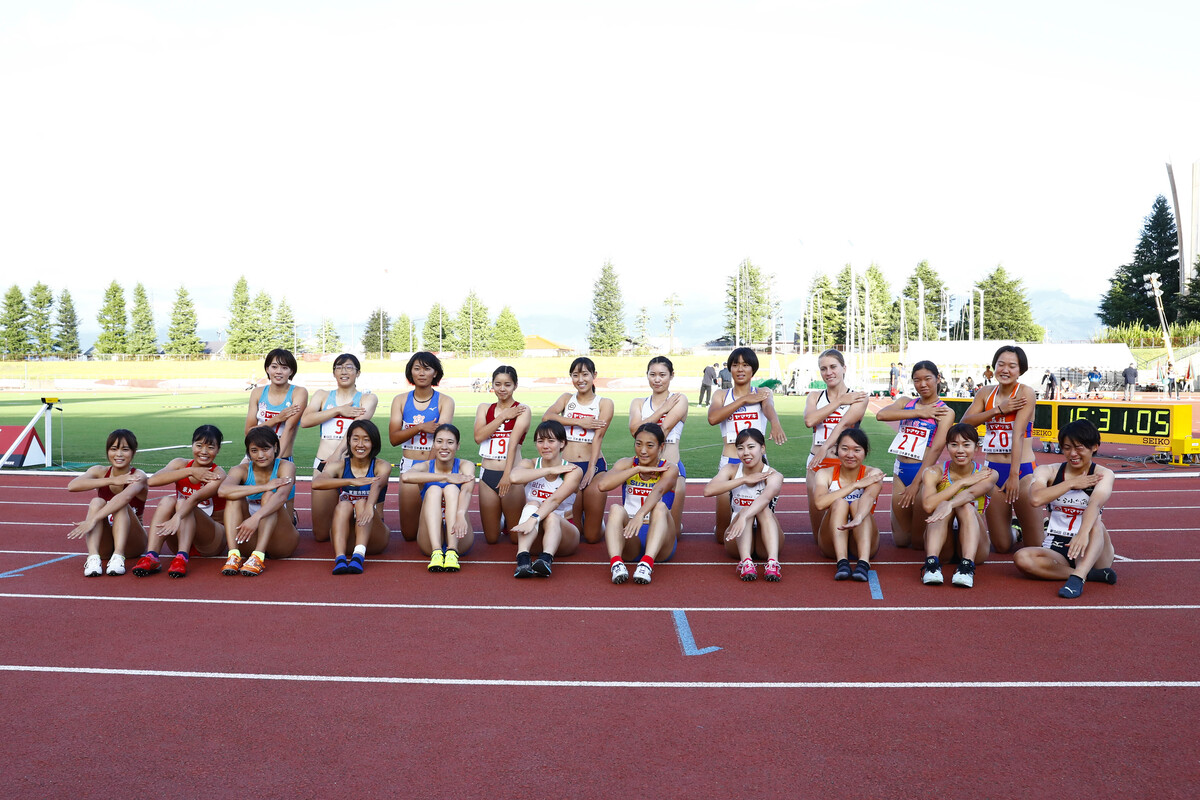 第104回日本陸上競技選手権大会 混成競技 中村明彦選手 山﨑有紀選手 スズキ がアベック優勝 3度目のキングとクイーンに輝く 日本陸上 競技連盟公式サイト 第104回日本陸上競技選手権大会 混成競技 中村明彦選手 山﨑有紀選手 スズキ がアベック優勝 3度目のキングとクイーンに輝く 日本陸上 競技連盟公式サイト