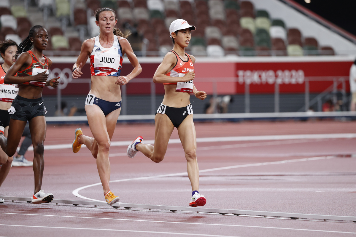 東京オリンピック 1日目イブニングセッションハイライト 女子5000ｍは 出場3選手ともに自己新記録で激走 廣中は日本歴代3位の記録で決勝進出 東京 オリンピック