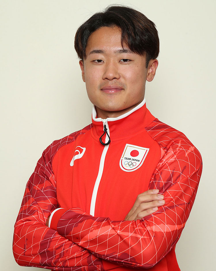 小室 歩久斗